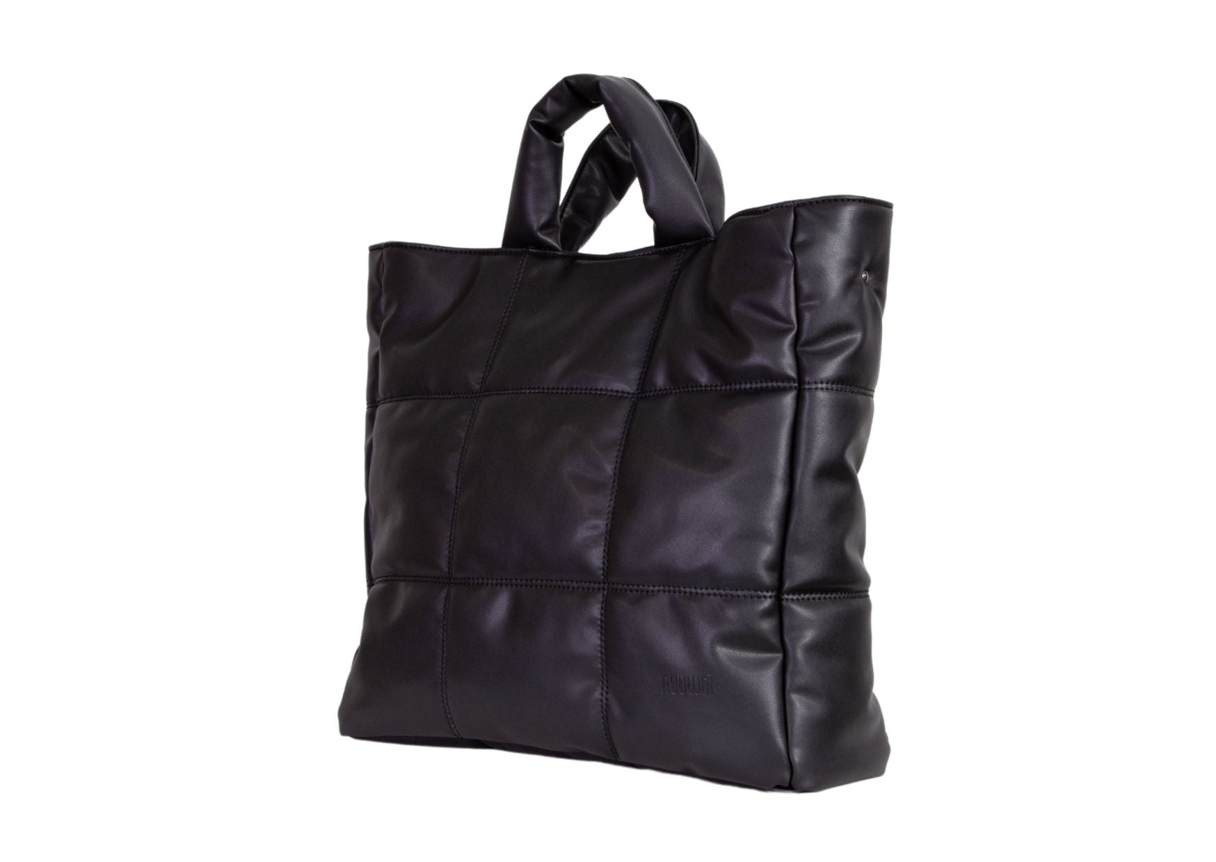nuuwai sustainable pillow bag Linn in deep black